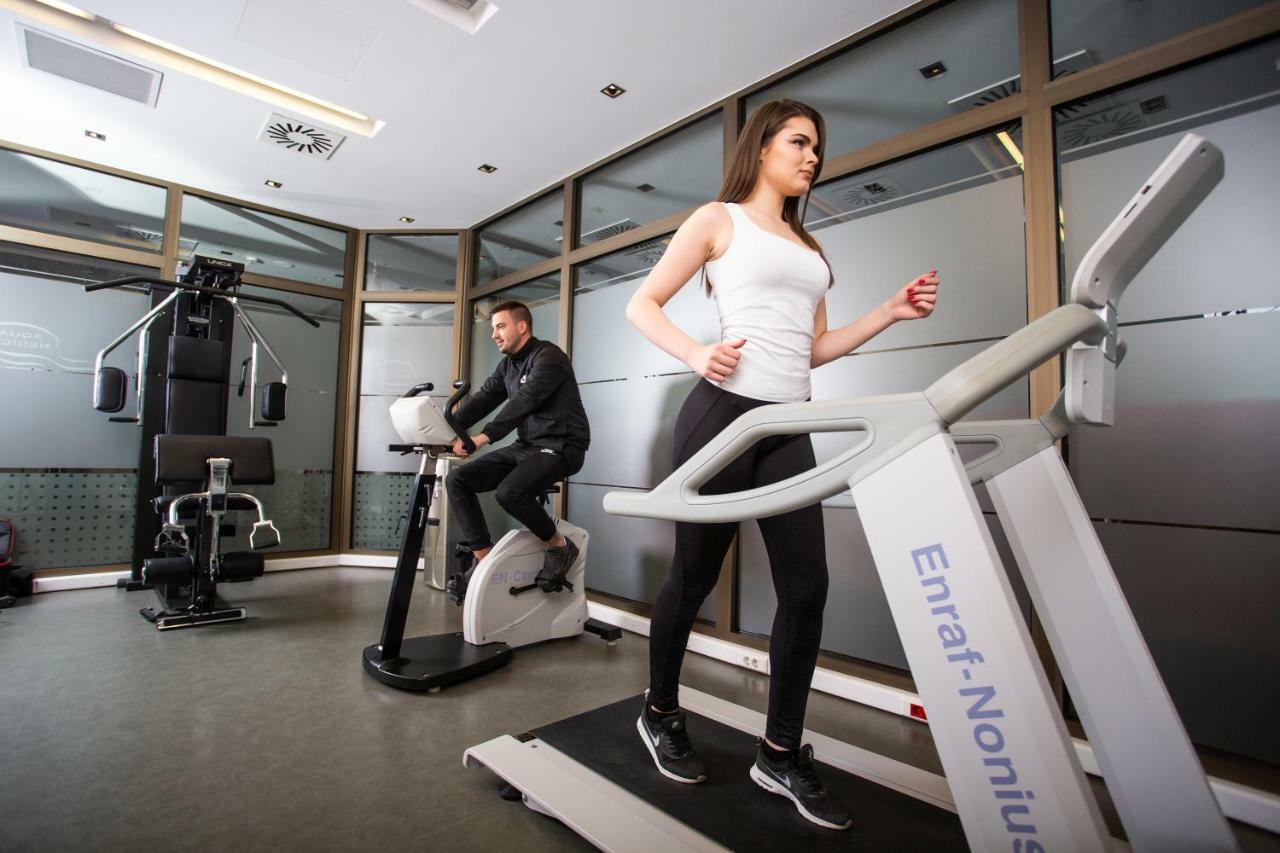 Hotel Premier Aqua - Adults Only Vrdnik Exterior photo A treadmill